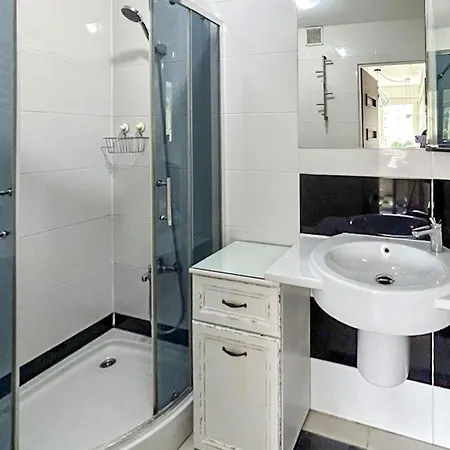 度假居 2 Bedroom Cozy In