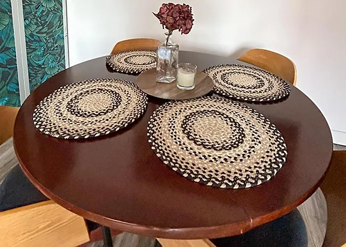 2 Bedroom Cozy In グダニスク